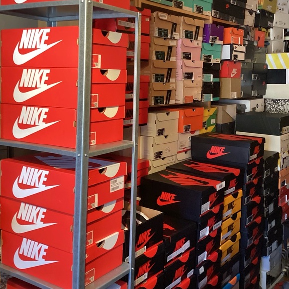 Meet your Posher - Picture 4 of 16